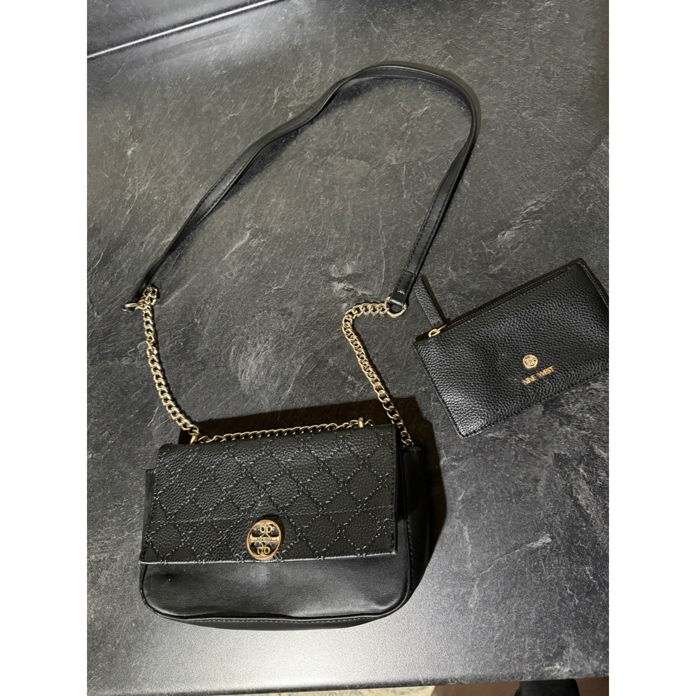 Nine West Womens Black Quilted Crossbody Bag Card Case 2 pc Set Gold Chain